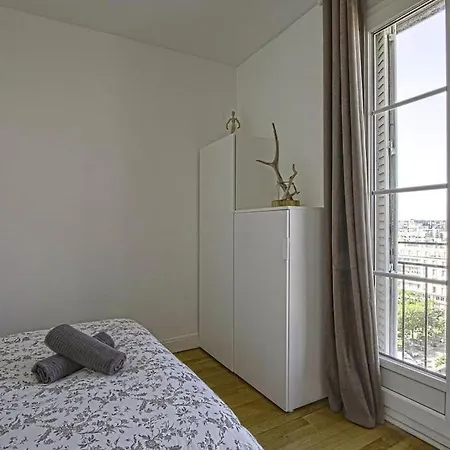 F2 Immeuble Perret Avec Vue A 180 ° Sur La - Parking Privatif - Hypercentre Le Havre