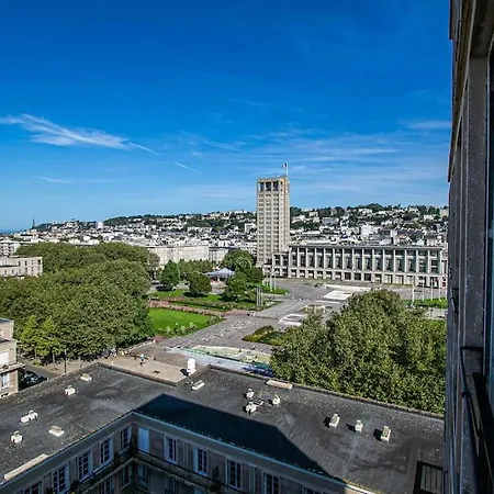 F2 Immeuble Perret Avec Vue A 180 ° Sur La - Parking Privatif - Hypercentre *